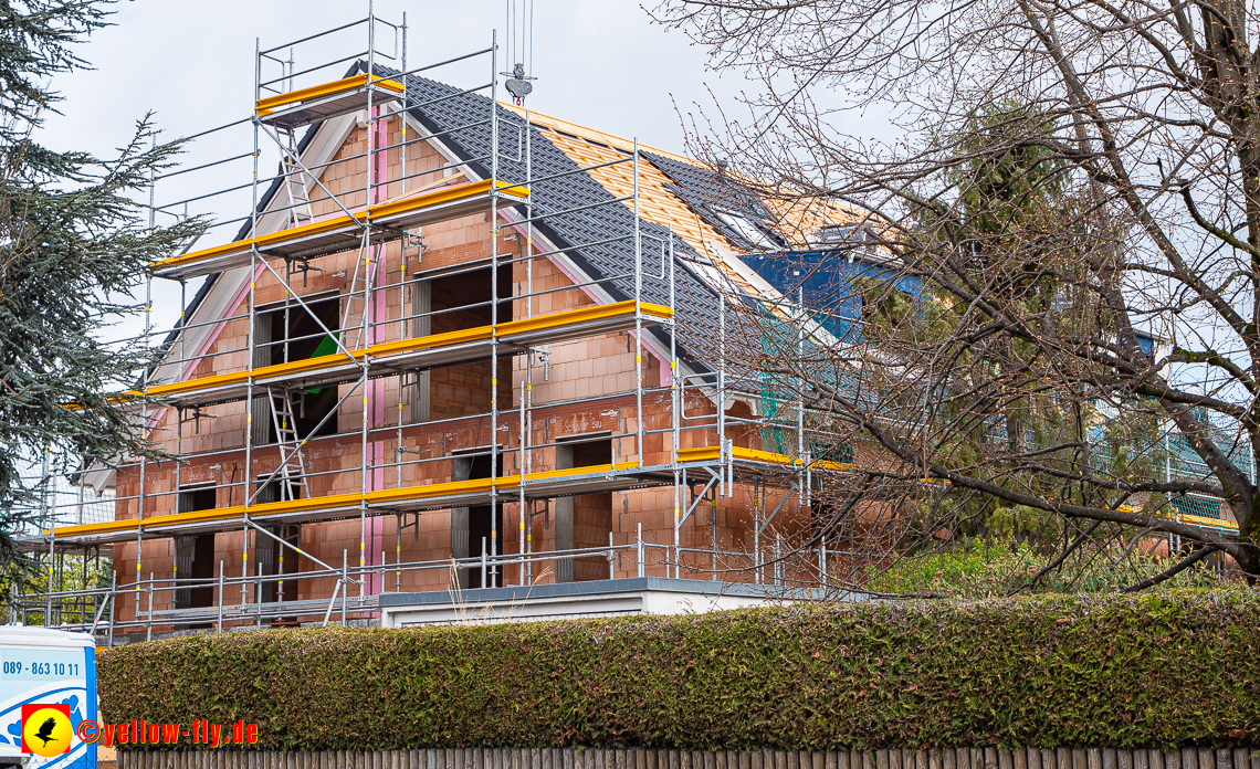 26.04.2023 - Burgfotos von der Baustell Niederalmstraße 16 in Neuperlach